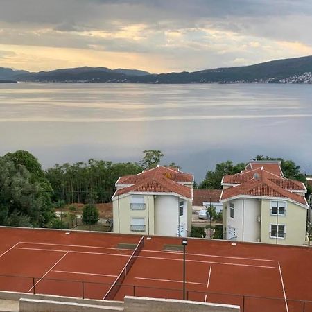 Adriadome Apartments Биела Экстерьер фото